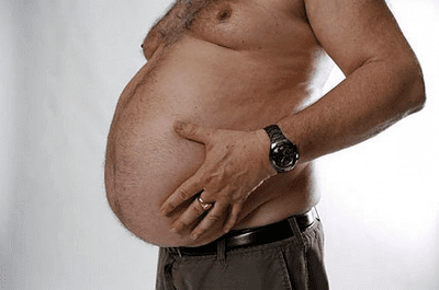 vystupayuchyj-zhyvit